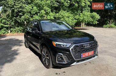 Внедорожник / Кроссовер Audi Q5 2023 в 