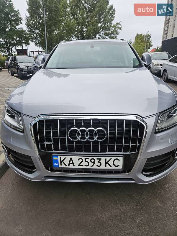 Внедорожник / Кроссовер Audi Q5 2016 в Киеве