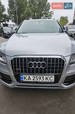 Внедорожник / Кроссовер Audi Q5 2016 в 