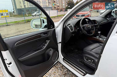 Внедорожник / Кроссовер Audi Q5 2016 в 