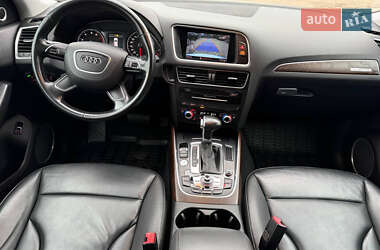 Внедорожник / Кроссовер Audi Q5 2016 в 