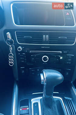Внедорожник / Кроссовер Audi Q5 2013 в 