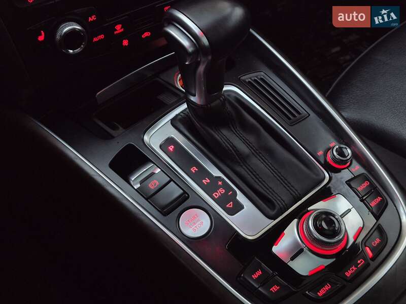 Внедорожник / Кроссовер Audi Q5 2015 в Львове