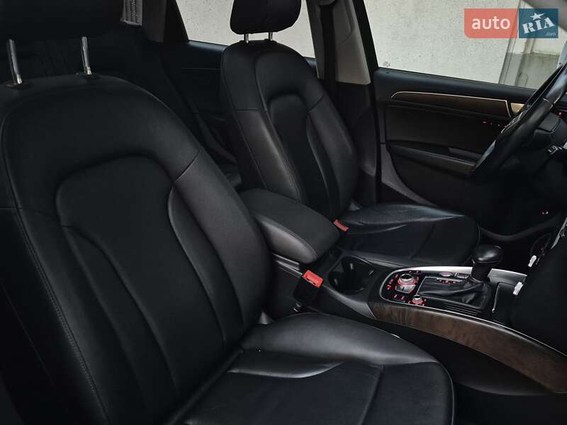 Внедорожник / Кроссовер Audi Q5 2015 в Львове