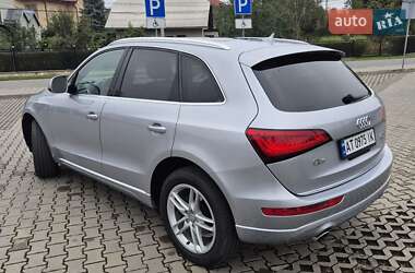 Позашляховик / Кросовер Audi Q5 2016 в 