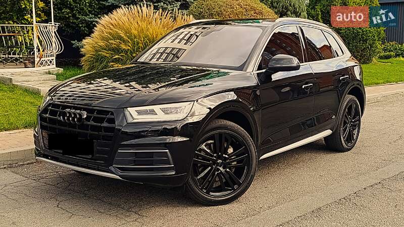 Внедорожник / Кроссовер Audi Q5 2018 в Днепре фото 23 Внедорожник / Кроссовер Audi Q5 2018 в Днепре