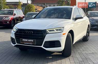 Внедорожник / Кроссовер Audi Q5 2017 в 
