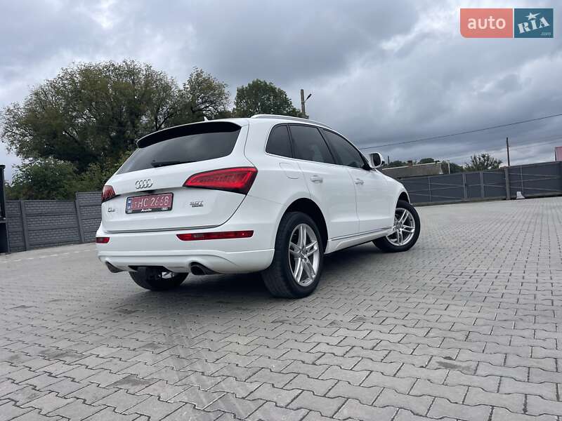 Внедорожник / Кроссовер Audi Q5 2016 в Киеве