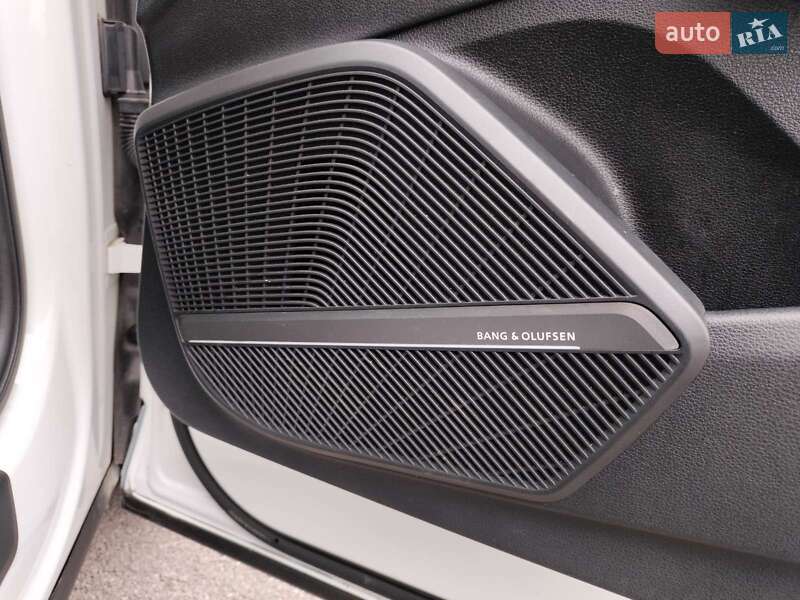 Внедорожник / Кроссовер Audi Q5 2020 в Ровно