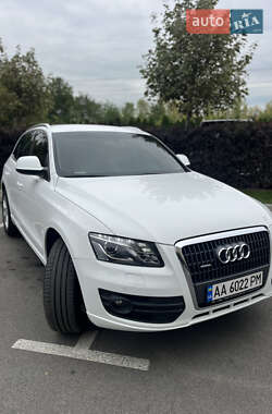 Внедорожник / Кроссовер Audi Q5 2009 в Софиевской Борщаговке