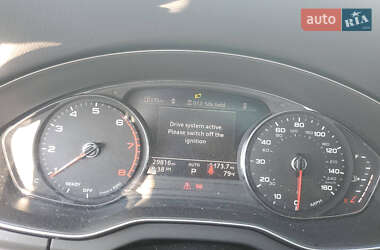 Внедорожник / Кроссовер Audi Q5 2023 в 
