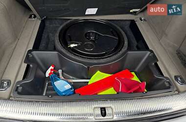 Внедорожник / Кроссовер Audi Q5 2011 в 