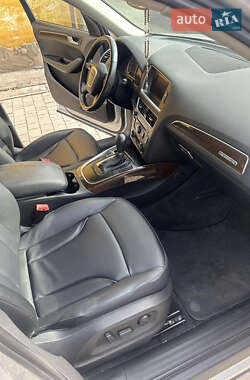 Внедорожник / Кроссовер Audi Q5 2012 в 