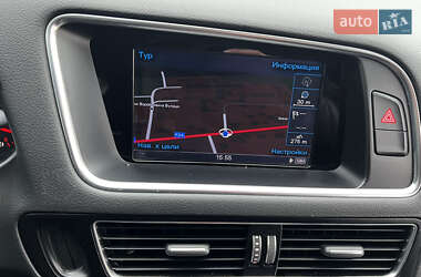 Внедорожник / Кроссовер Audi Q5 2015 в 