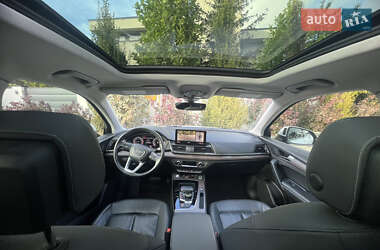 Внедорожник / Кроссовер Audi Q5 2020 в 