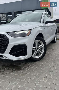 Внедорожник / Кроссовер Audi Q5 2022 в Киеве