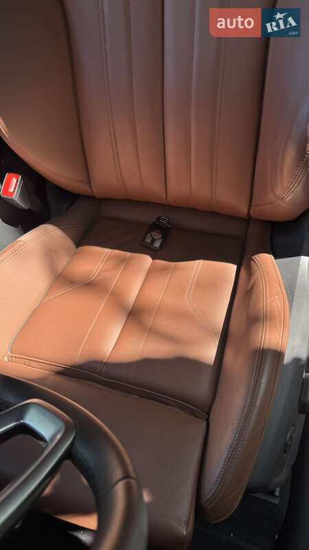 Позашляховик / Кросовер Audi Q5 2022 в Києві