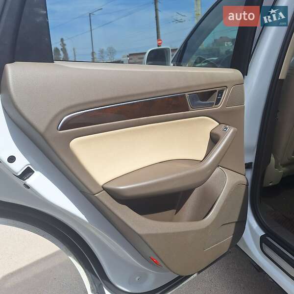 Внедорожник / Кроссовер Audi Q5 2013 в Тернополе