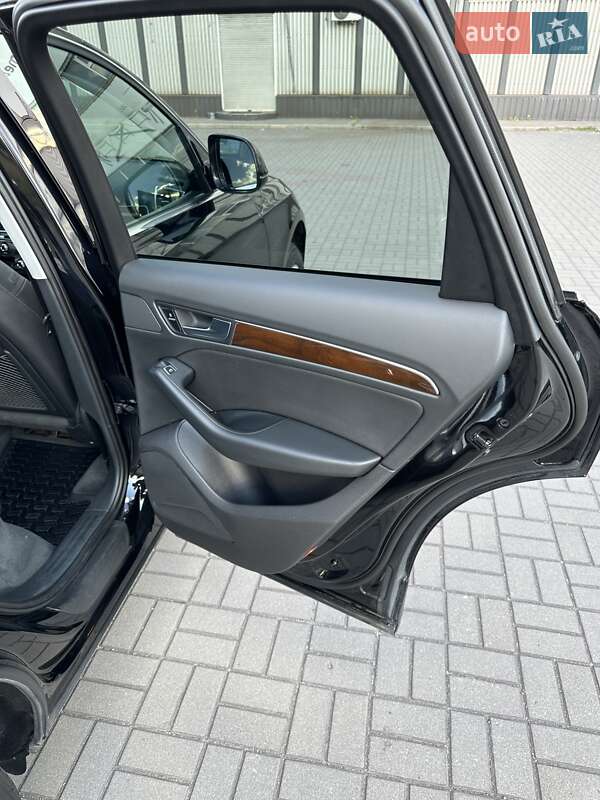 Внедорожник / Кроссовер Audi Q5 2016 в Запорожье