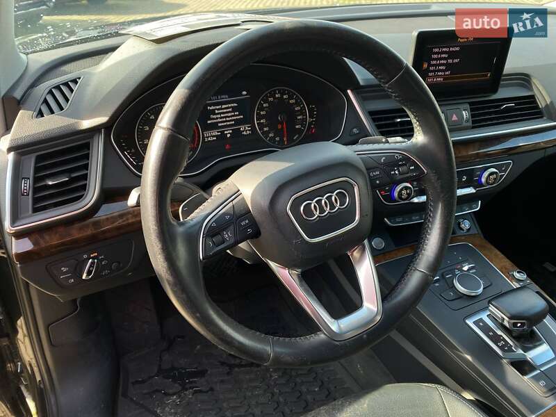 Внедорожник / Кроссовер Audi Q5 2017 в Львове