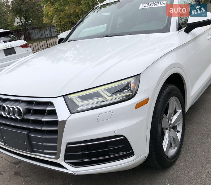 Внедорожник / Кроссовер Audi Q5 2018 в Ирпене