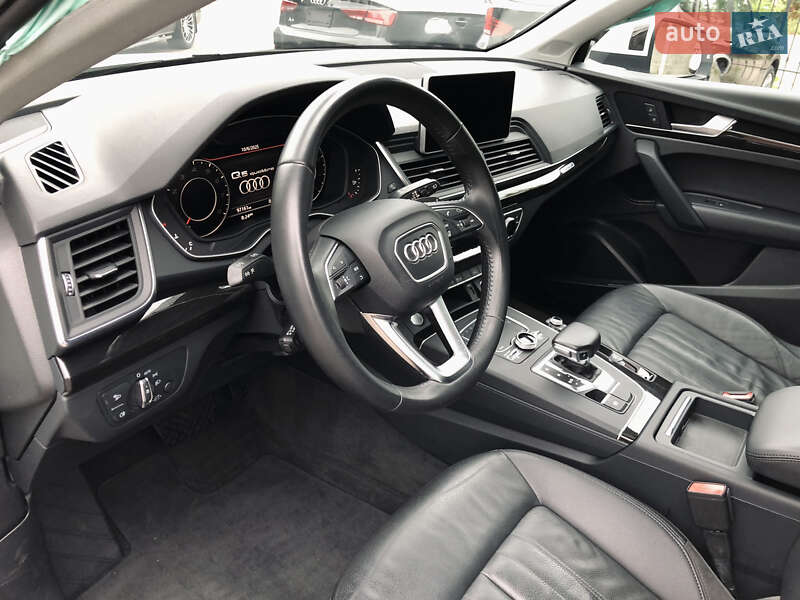 Внедорожник / Кроссовер Audi Q5 2018 в Ирпене