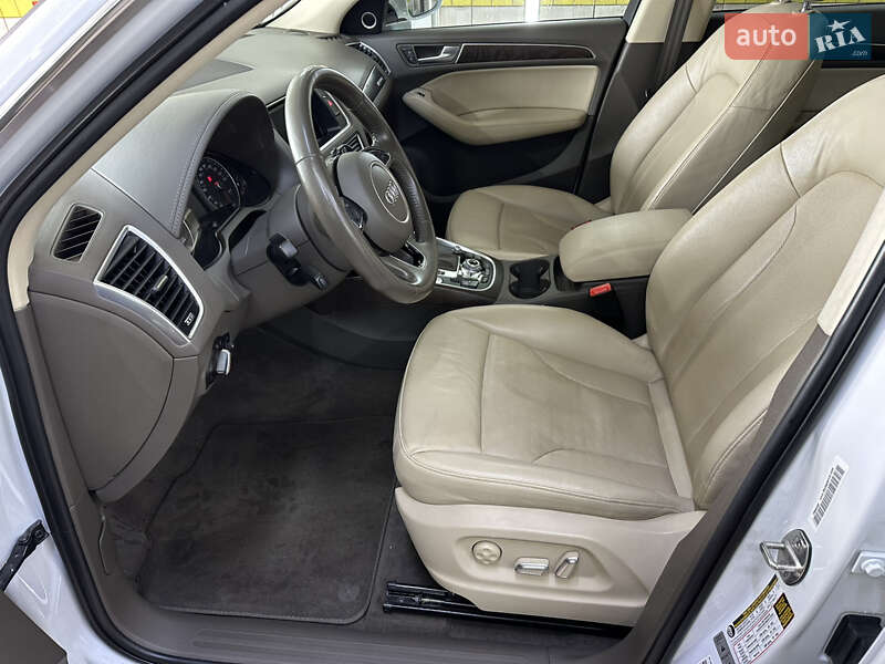 Внедорожник / Кроссовер Audi Q5 2015 в Киеве