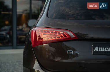 Внедорожник / Кроссовер Audi Q5 2011 в 