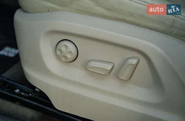 Внедорожник / Кроссовер Audi Q5 2011 в 