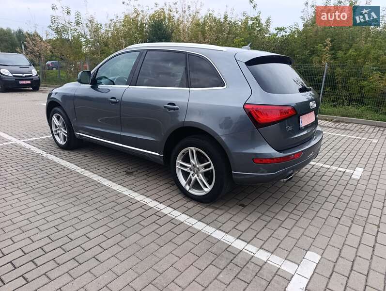Внедорожник / Кроссовер Audi Q5 2014 в Дубно