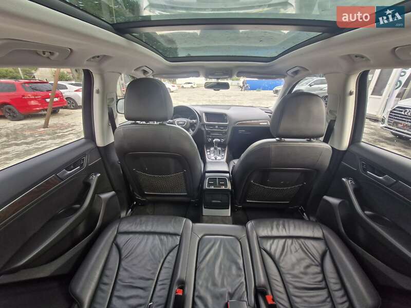 Внедорожник / Кроссовер Audi Q5 2014 в Ужгороде