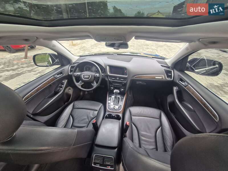 Внедорожник / Кроссовер Audi Q5 2014 в Ужгороде