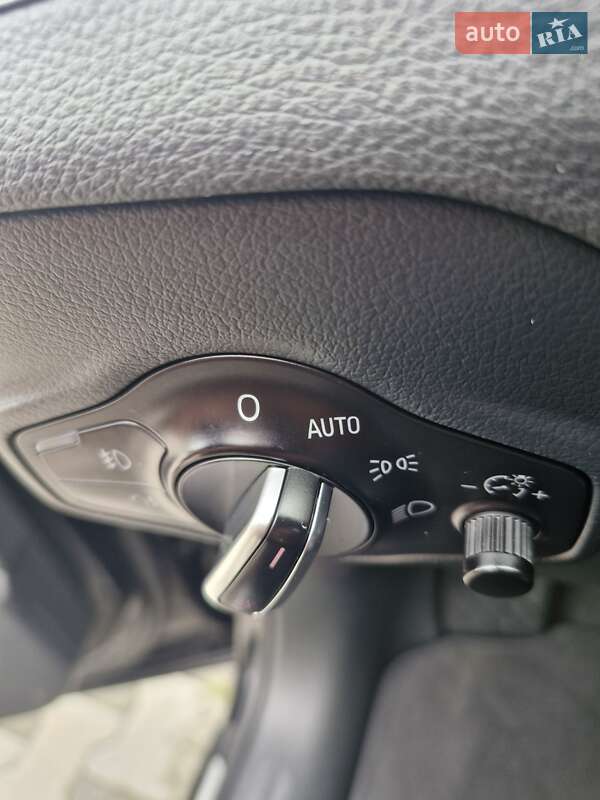 Внедорожник / Кроссовер Audi Q5 2014 в Ужгороде