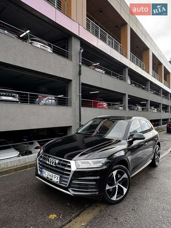 Внедорожник / Кроссовер Audi Q5 2018 в Львове