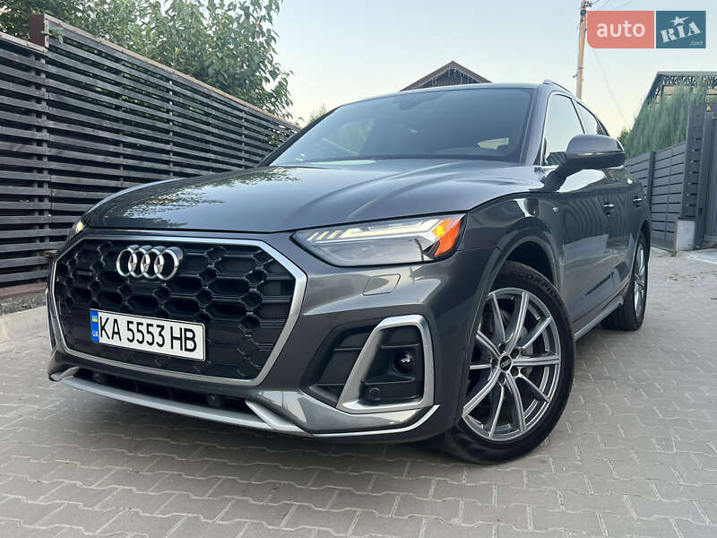 Позашляховик / Кросовер Audi Q5 2021 в Києві