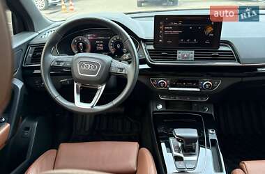Внедорожник / Кроссовер Audi Q5 2023 в 