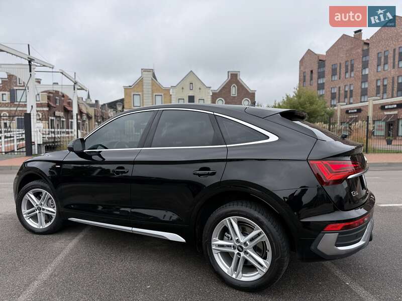 Внедорожник / Кроссовер Audi Q5 2021 в Киеве фото 9 Внедорожник / Кроссовер Audi Q5 2021 в Киеве