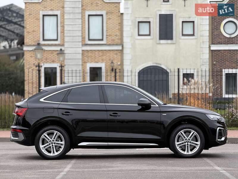 Внедорожник / Кроссовер Audi Q5 2021 в Киеве фото 27 Внедорожник / Кроссовер Audi Q5 2021 в Киеве