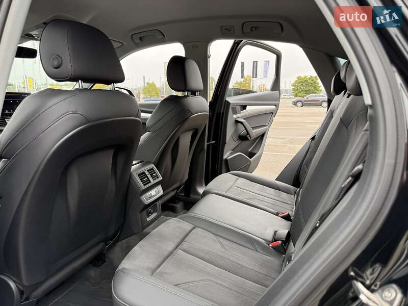 Внедорожник / Кроссовер Audi Q5 2021 в Киеве фото 44 Внедорожник / Кроссовер Audi Q5 2021 в Киеве
