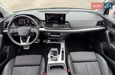 Внедорожник / Кроссовер Audi Q5 2021 в 