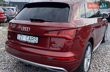 Внедорожник / Кроссовер Audi Q5 2018 в 