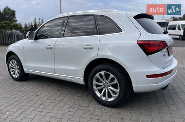 Внедорожник / Кроссовер Audi Q5 2016 в 