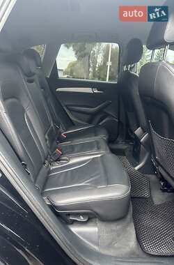 Внедорожник / Кроссовер Audi Q5 2016 в 