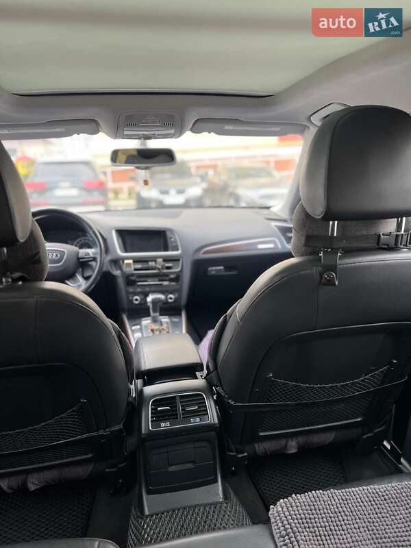 Позашляховик / Кросовер Audi Q5 2015 в Києві