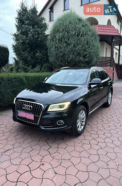 Позашляховик / Кросовер Audi Q5 2015 в Луцьку