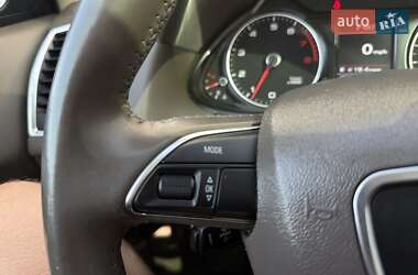 Позашляховик / Кросовер Audi Q5 2015 в 