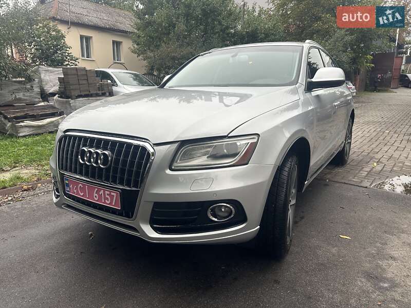 Позашляховик / Кросовер Audi Q5 2014 в 