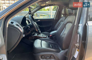 Внедорожник / Кроссовер Audi Q5 2012 в 