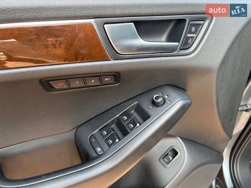 Позашляховик / Кросовер Audi Q5 2012 в Києві