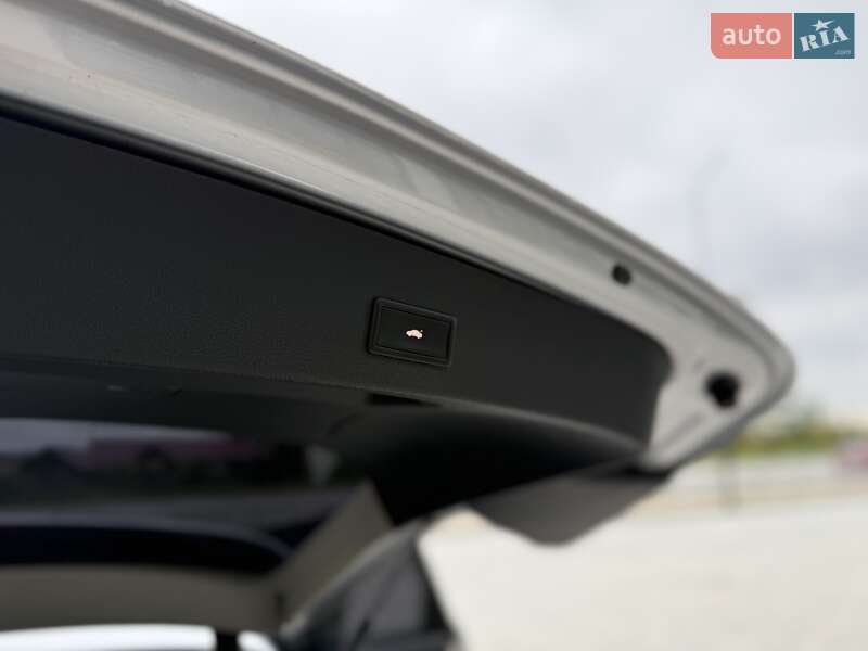 Внедорожник / Кроссовер Audi Q5 2010 в Тернополе